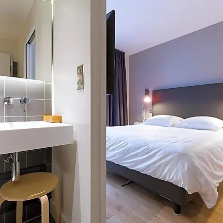 Bed and breakfast T2 Bis Luxe Hyper Centre Piscine