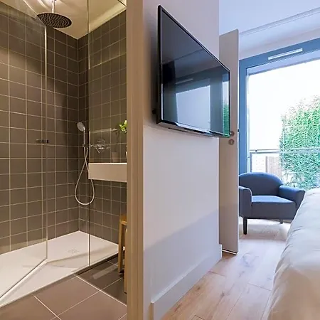 Bed and breakfast T2 Bis Luxe Hyper Centre Piscine