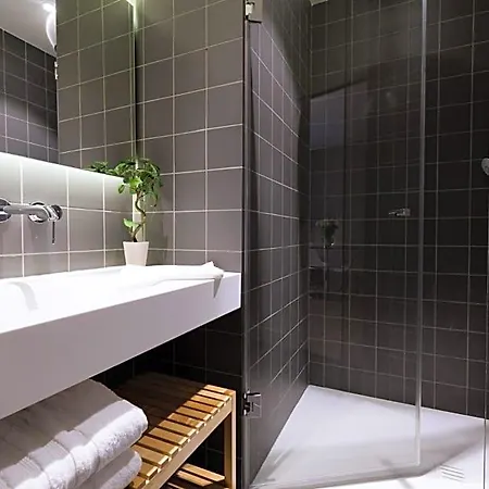 Bed and breakfast T2 Bis Luxe Hyper Centre Piscine Burdeos