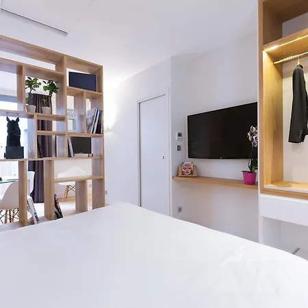 Bed & Breakfast T2 Bis Luxe Hyper Centre Piscine *