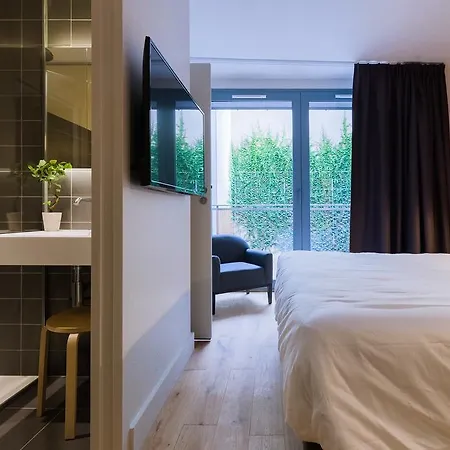 Bed & Breakfast T2 Bis Luxe Hyper Centre Piscine *