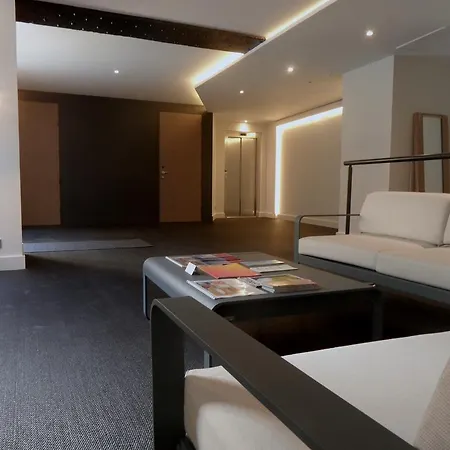 T2 Bis Luxe Hyper Centre Piscine 4*