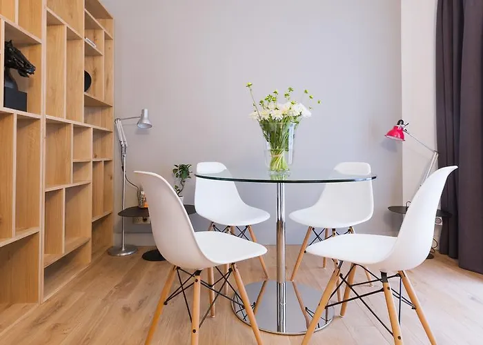 T2 Bis Luxe Hyper Centre Piscine 4*