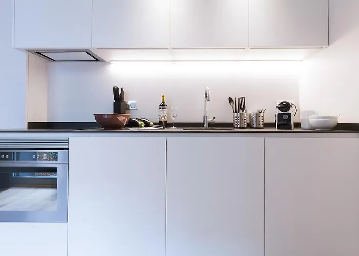 T2 Bis Luxe Hyper Centre Piscine Oda ve Kahvaltı