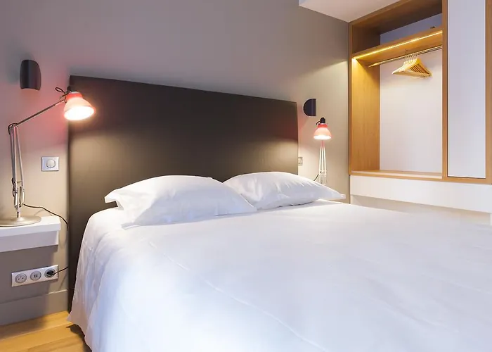 T2 Bis Luxe Hyper Centre Piscine Bed & Breakfast Bordeaux